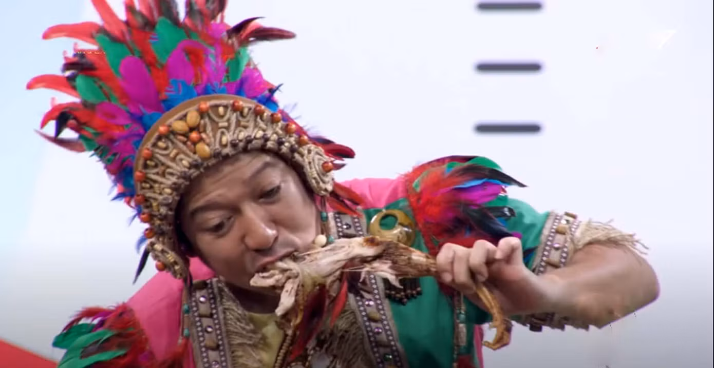 Trường Giang vô tư gặm đùi gà, bất chấp dàn “sao” đang “bụng đói“ ảnh 7