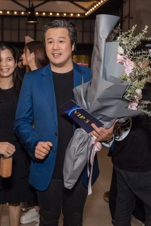 Fan lo sốt vó khi thấy Thanh Bùi xuất hiện với diện mạo già nua ảnh 2