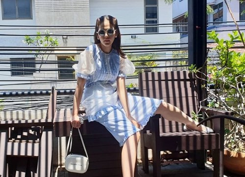 “Chất” như Chompoo Araya làm gì cũng tạo trend, dán đầy sticker lên mặt cũng “gây bão“ ảnh 12