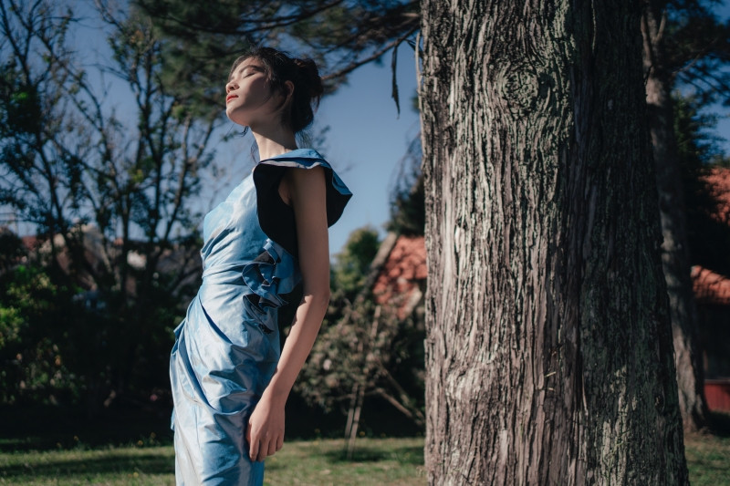 [Đẹp] Ngất ngây hình ảnh “thiên thần“của siêu mẫu Kim Dung nơi khu vườn bí mật ảnh 3