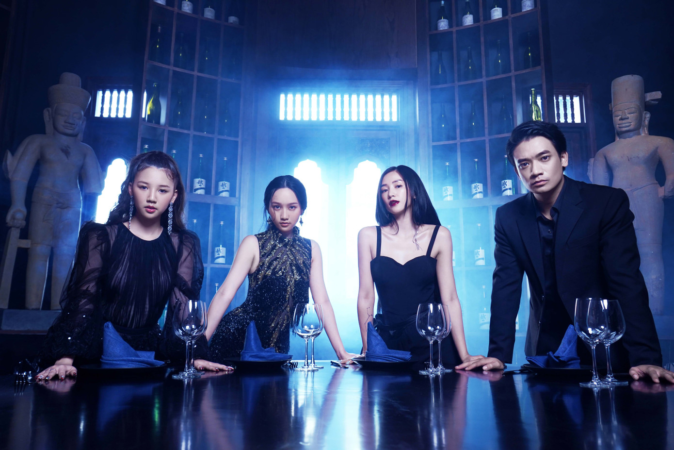 Trúc Anh, Salim, Amee hóa “nàng thơ” thả dáng bên Victor Vũ ảnh 13