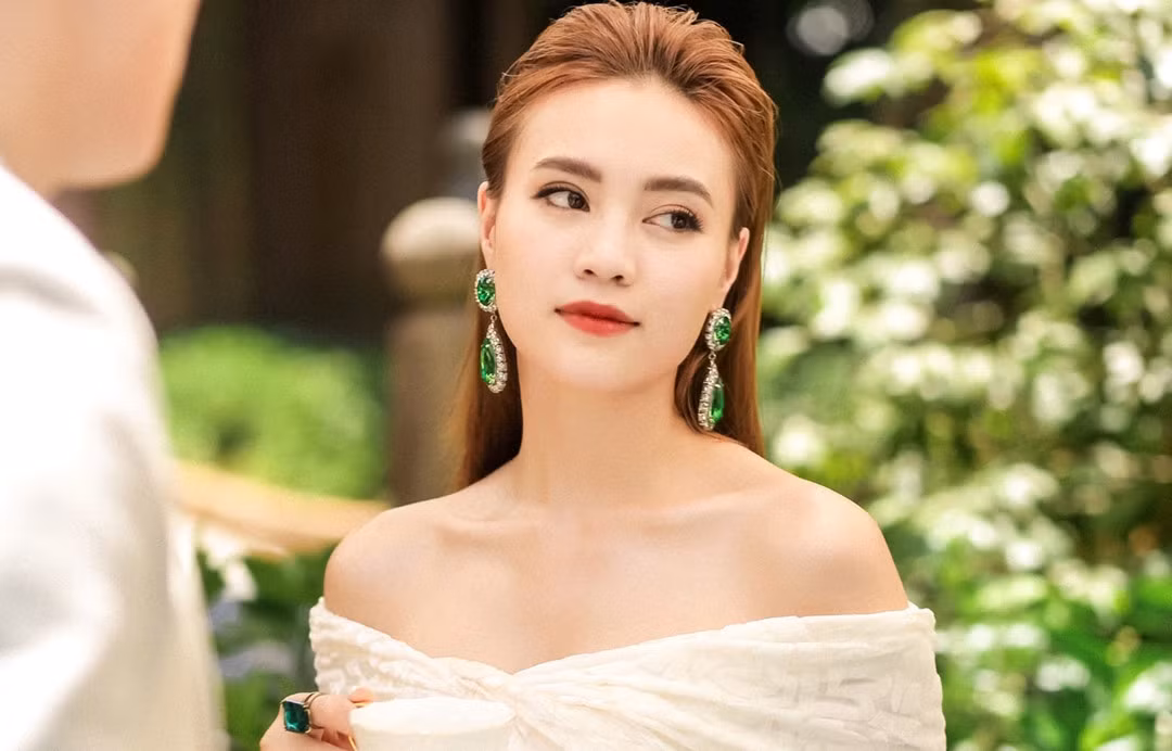 Lý do gì khiến 'vũ trụ' Gái già lắm chiêu 5 năm vẫn thú vị? ảnh 4