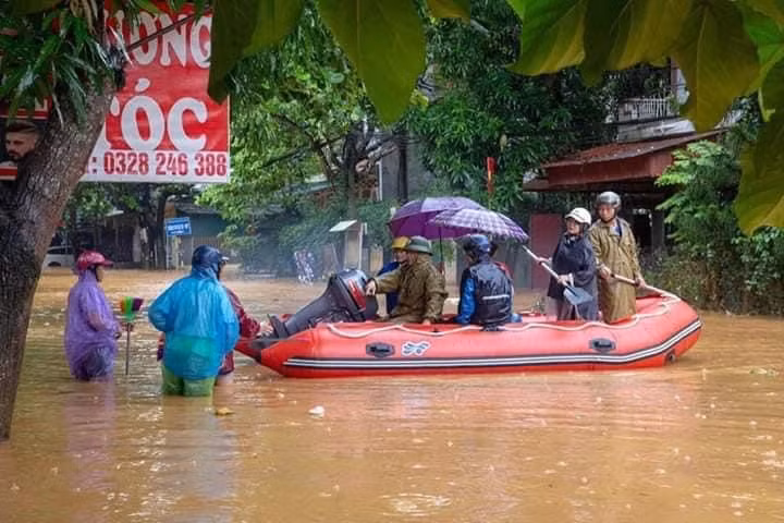 Hà Giang thiệt hại khủng khiếp sau lũ: Nhiều người chết, 2 nhà máy thủy điện bị vùi lấp ảnh 1
