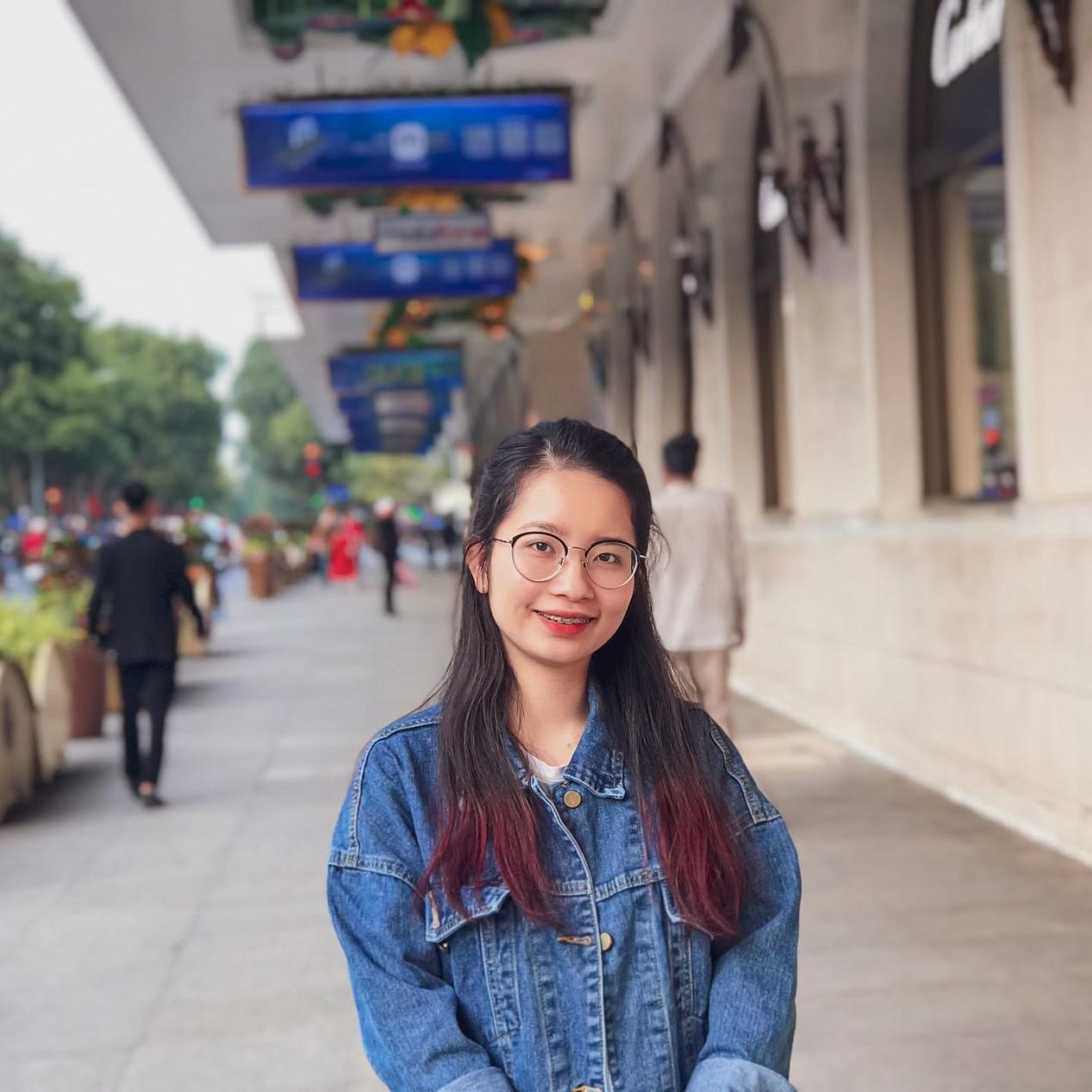 Nữ sinh Sư phạm học giỏi, năng động, đam mê hoạt động Đoàn ảnh 4