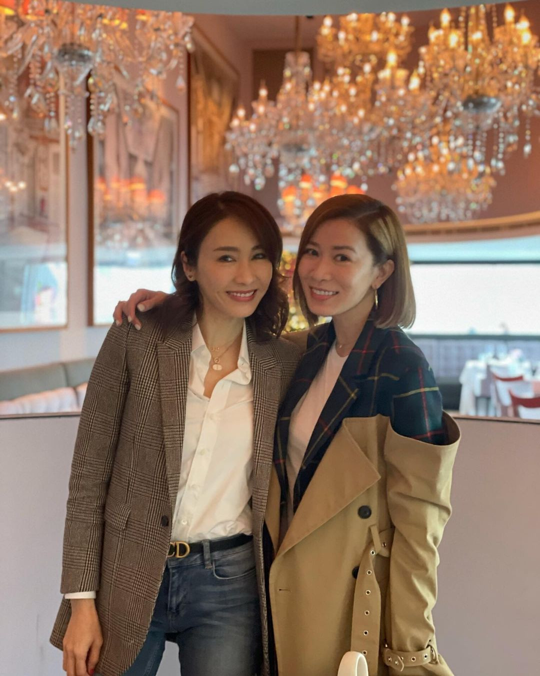 Hai mỹ nhân 'Ỷ thiên đồ long ký' bất ngờ gặp lại sau nhiều năm ảnh 1