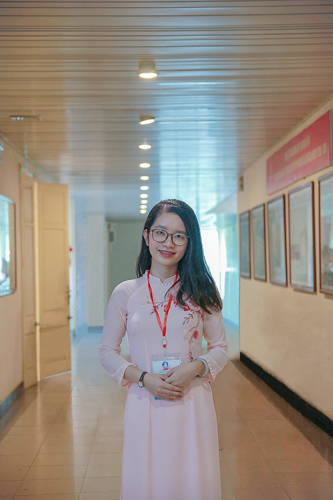 Nữ sinh Sư phạm học giỏi, năng động, đam mê hoạt động Đoàn ảnh 5