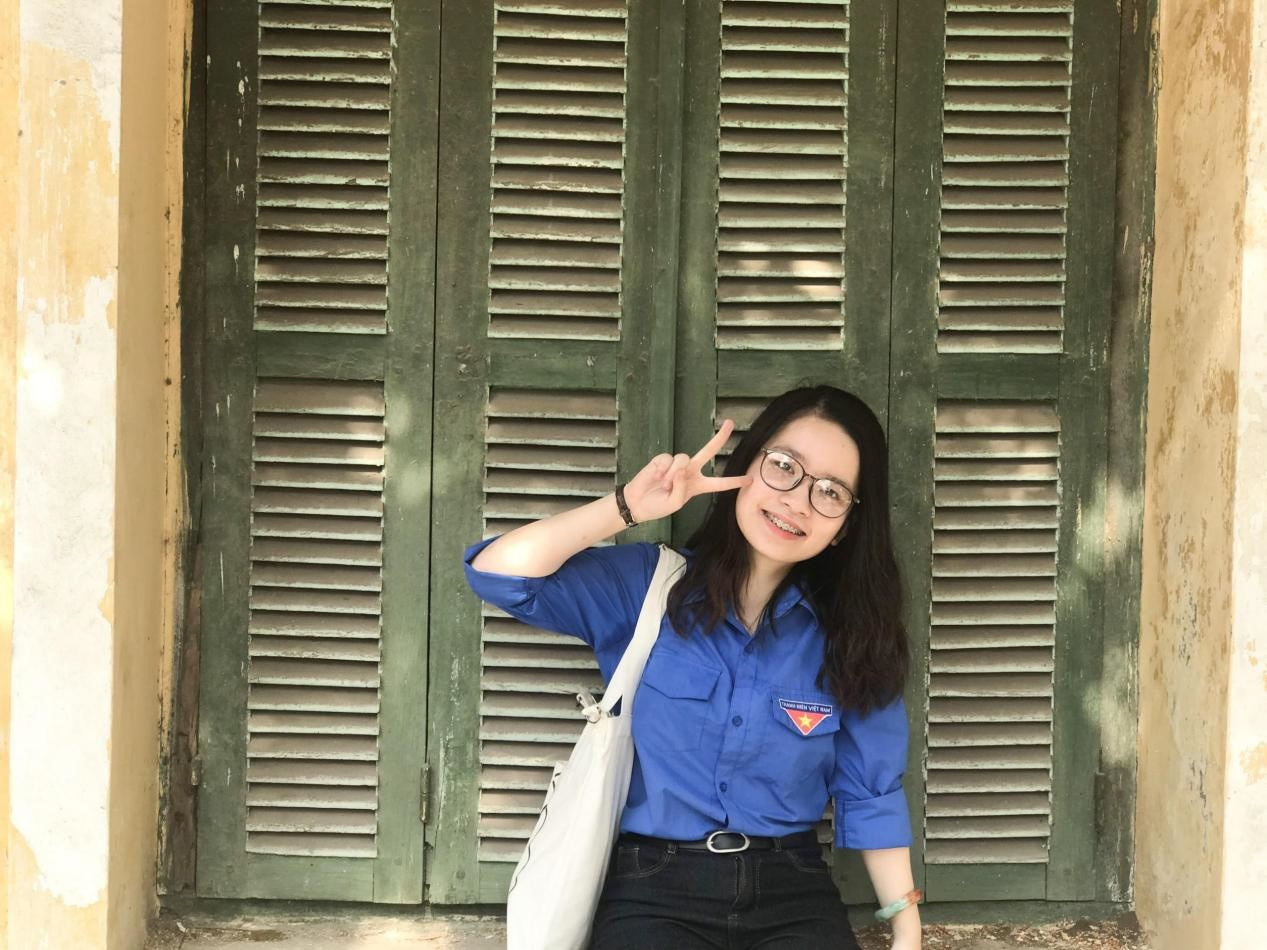 Nữ sinh Sư phạm học giỏi, năng động, đam mê hoạt động Đoàn ảnh 3