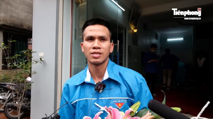 Dù nói 'không hoàn toàn đỡ được bé', Nguyễn Ngọc Mạnh vẫn được dân mạng khen ngợi ảnh 1