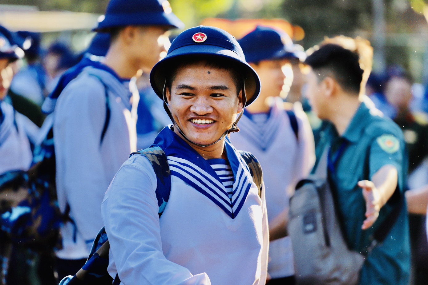 Nam thanh nữ tú TPHCM nhập ngũ ảnh 5