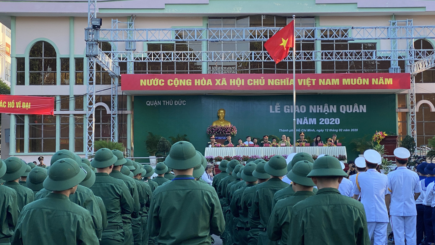 Nam thanh nữ tú TPHCM nhập ngũ ảnh 12
