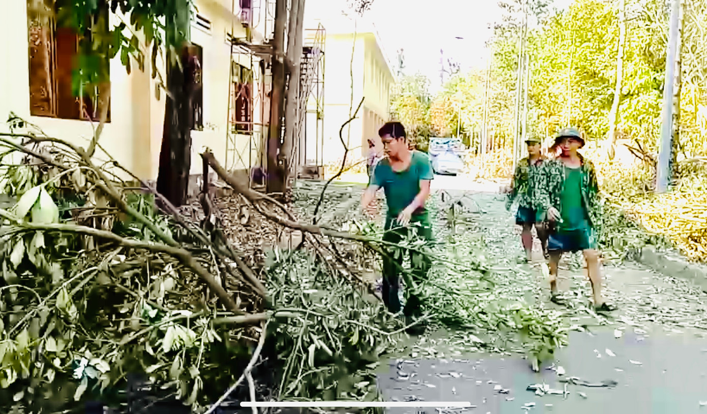 Cận cảnh Bệnh viện dã chiến thứ 2 ở TPHCM chuẩn bị hoạt động ảnh 6