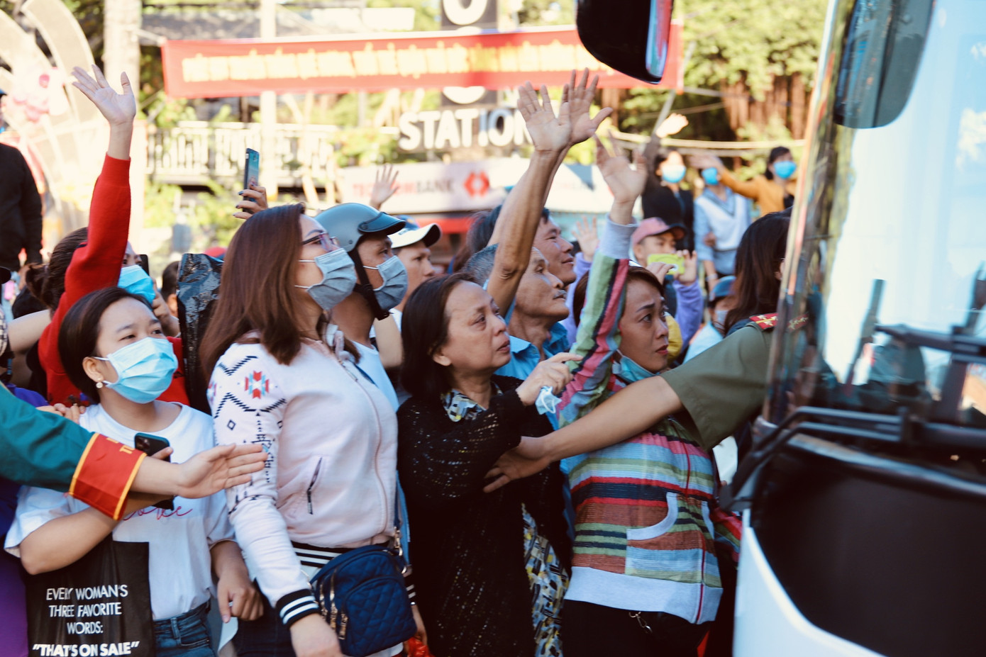 Nam thanh nữ tú TPHCM nhập ngũ ảnh 20