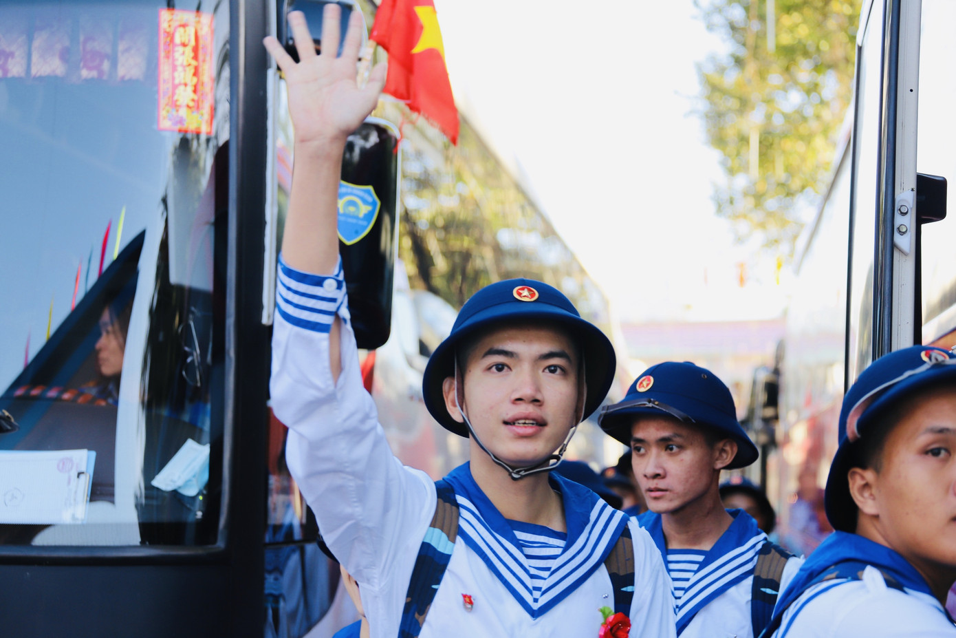 Nam thanh nữ tú TPHCM nhập ngũ ảnh 7