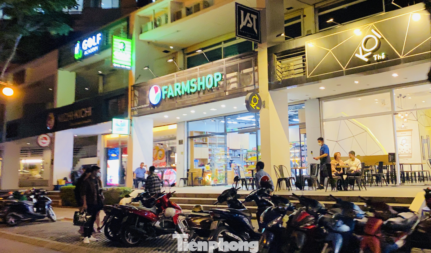 'Phố Hàn Quốc' ở Sài Gòn vắng vẻ trong mùa dịch Covid-19 ảnh 11