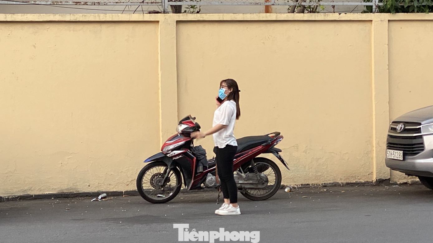 'Phố Hàn Quốc' ở Sài Gòn vắng vẻ trong mùa dịch Covid-19 ảnh 2