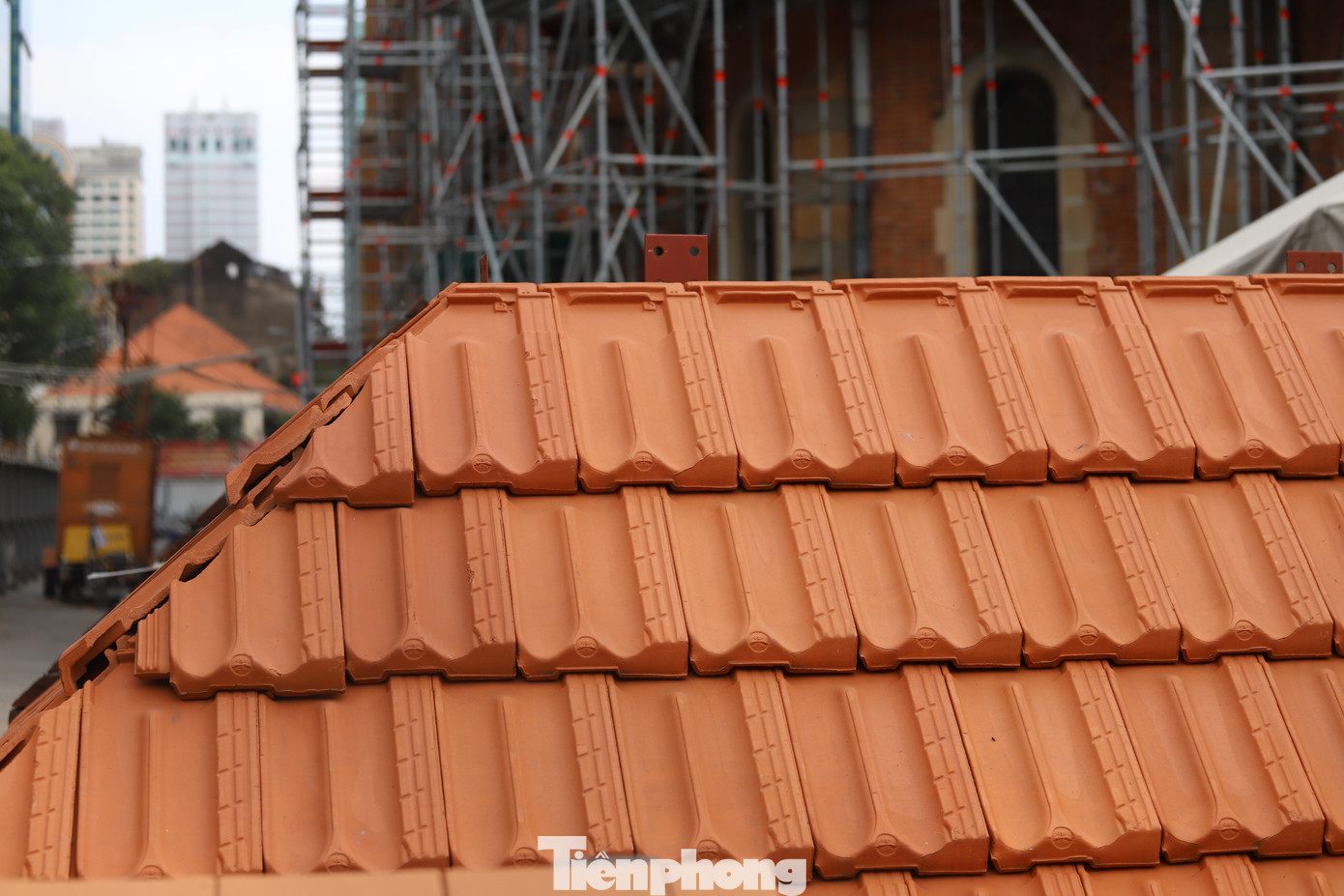 Cận cảnh nhà thờ Đức Bà trùng tu sắp xong ảnh 6