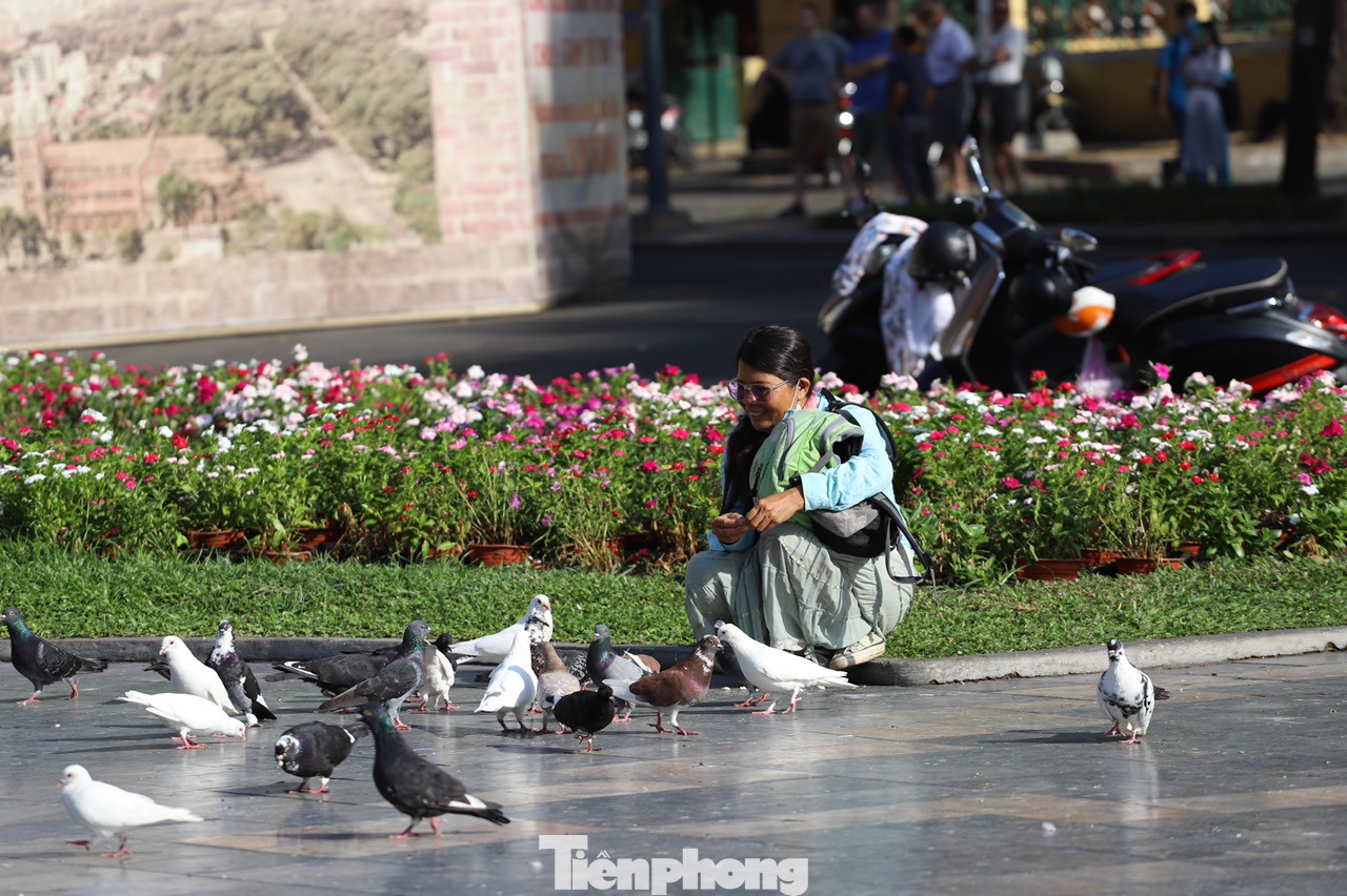 Cận cảnh nhà thờ Đức Bà trùng tu sắp xong ảnh 19