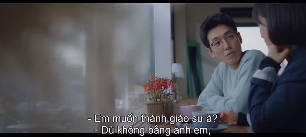 Hết nhắc tên, biên kịch “Hospital Playlist” còn cho cả sản phẩm có hình BTS vào phim ảnh 1