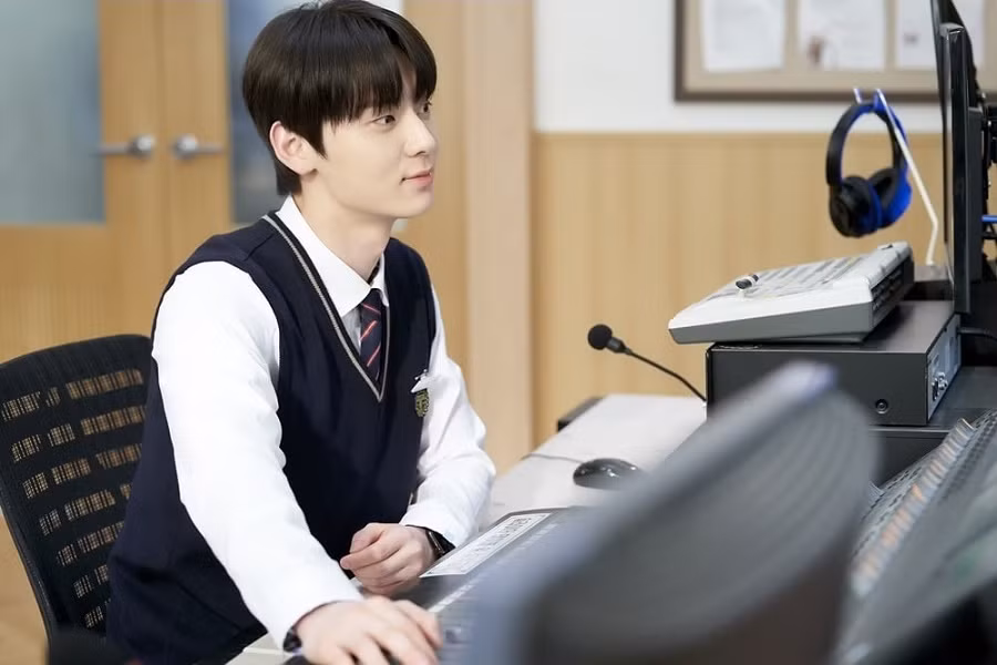 3 lý do để chờ đợi nhân vật của Hwang Min Hyun (NU'EST) trong “Live On” lên sóng ảnh 2