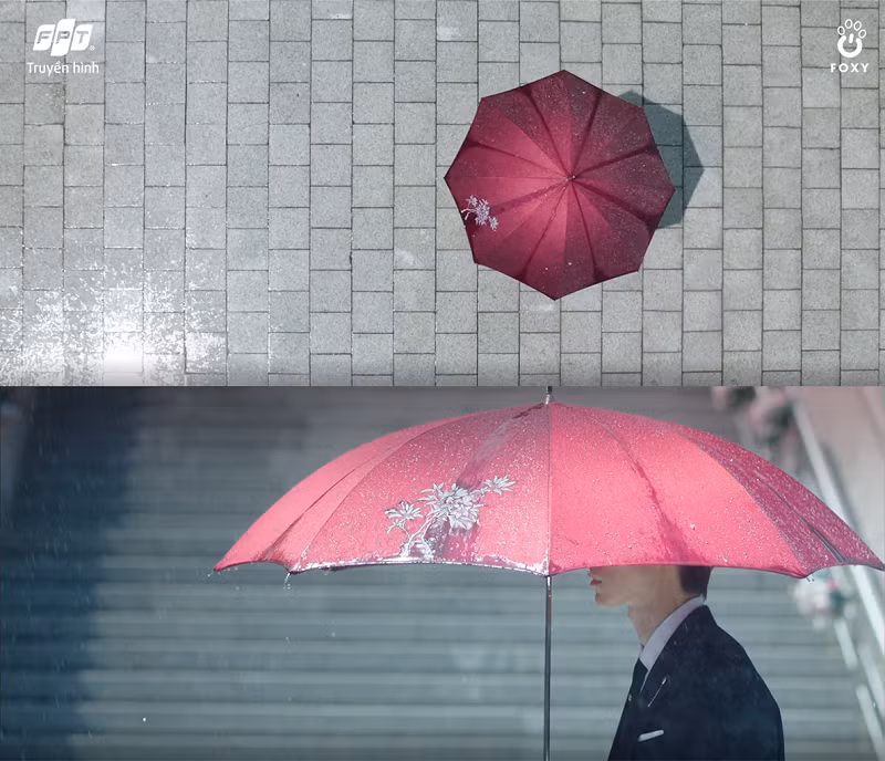 Những "bảo bối" ăn tiền, giúp fan nhớ ngay những vai diễn của Lee Dong Wook ảnh 3