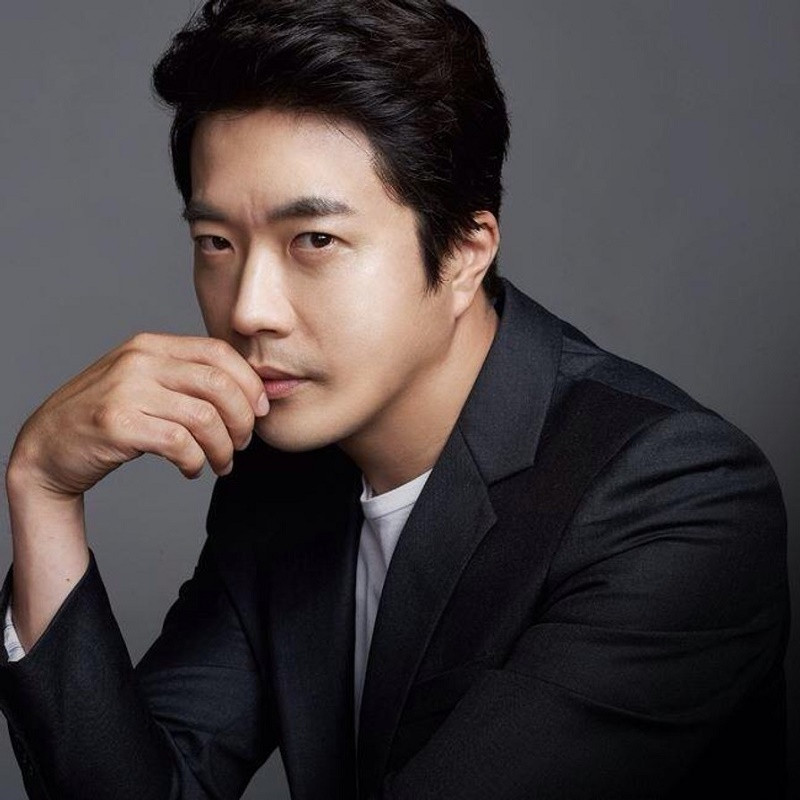 Kwon Sang Woo Kwon Sang Woo gặp chấn thương nghiêm trọng, phải dừng lịch trình ghi hình “Hải Tặc” phần 2 ảnh 1