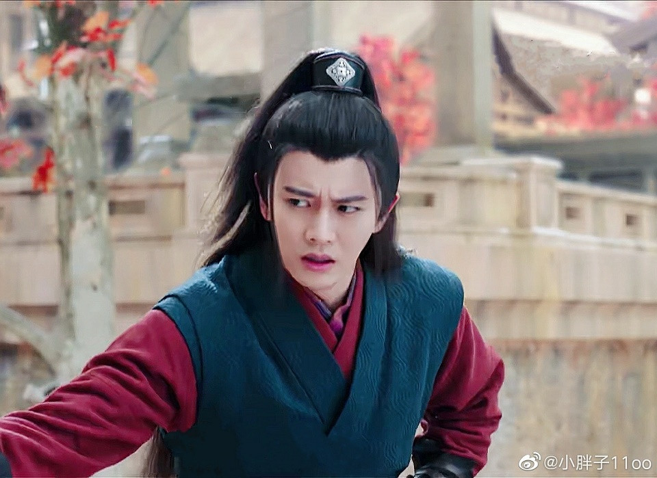 “Thu Thiền” của Nhậm Gia Luân chưa hạ nhiệt, “Mộ Bạch Thủ” đã xếp hàng đợi lên sóng ảnh 1