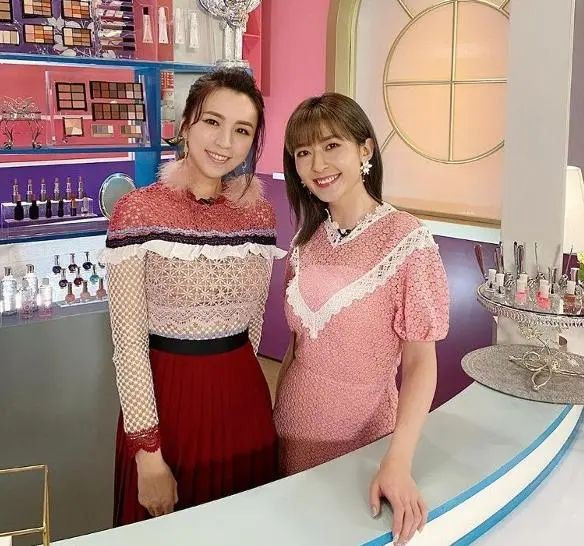 Giấu tin chị gái nhiễm Covid-19, một sao nữ khiến cả đài TVB phải tạm dừng hoạt động ảnh 2