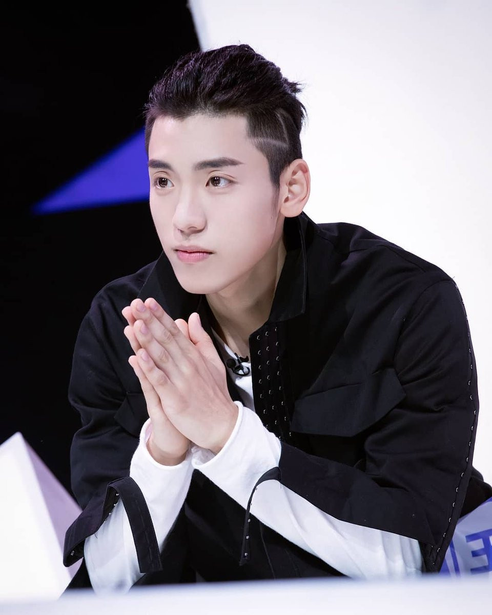 Sau ''Thanh Xuân Có Bạn 2'', Ngu Thư Hân sắp sánh đôi cùng Đinh Vũ Hề, Vương Tử Dị? ảnh 3