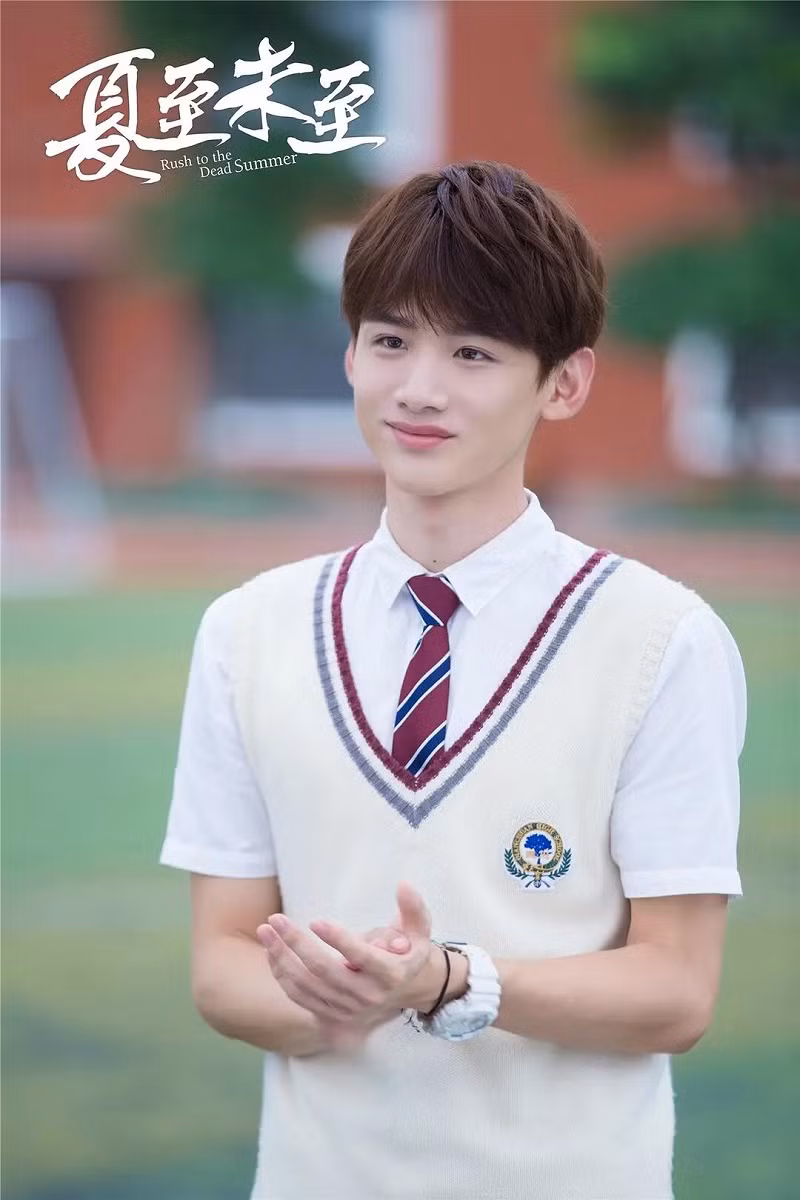 Bạch Kính Đình tăng 17kg: Tưởng không hay lại hay không tưởng, đẹp trai thế này cơ mà! ảnh 1