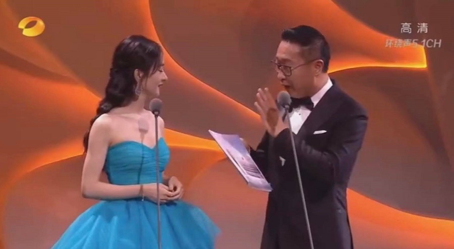 Lý Dịch Phong leo “hot search” nhờ vào phát ngôn trong lễ trao giải “Kim Ưng 2020“ ảnh 3