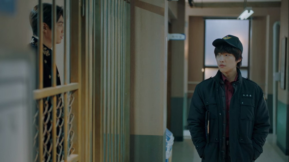 Thả thính tới tấp nhưng Lee Min Ho vẫn bị “crush” tống giam ở tập 2 “Quân Vương Bất Diệt“ ảnh 6