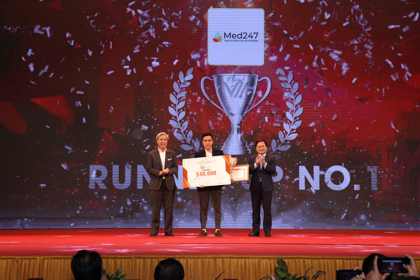 Đội VioT trở thành Quán quân cuộc thi VinaCapital Ventures VietChallenge ảnh 2