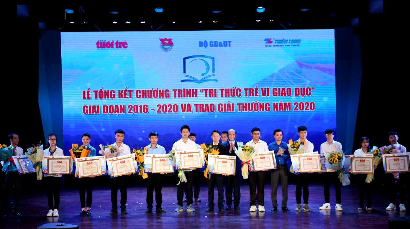 Các công trình lọt vào vòng chung khảo nhận giải thưởng 10 triệu đồng. Ảnh: Bảo Anh 3 công trình tiêu biểu vì giáo dục nhận giải thưởng 100 triệu đồng ảnh 4