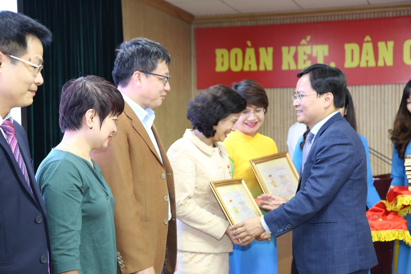 Lan tỏa câu chuyện đẹp, tạo xu hướng tích cực trong giới trẻ ảnh 1