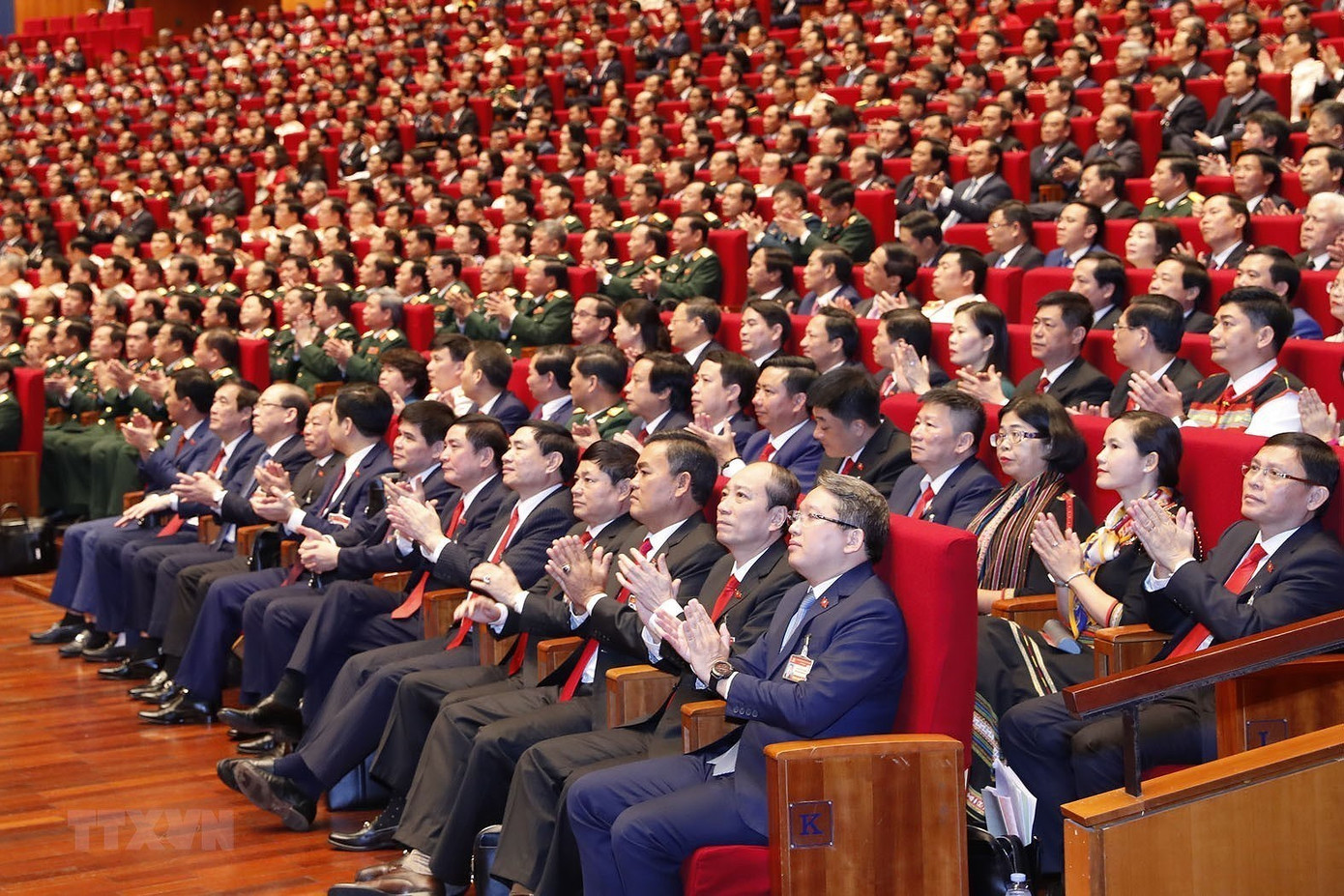 Tổng Bí thư, Chủ tịch nước: 'Không thế lực nào có thể ngăn cản nổi dân tộc ta đi lên' ảnh 8