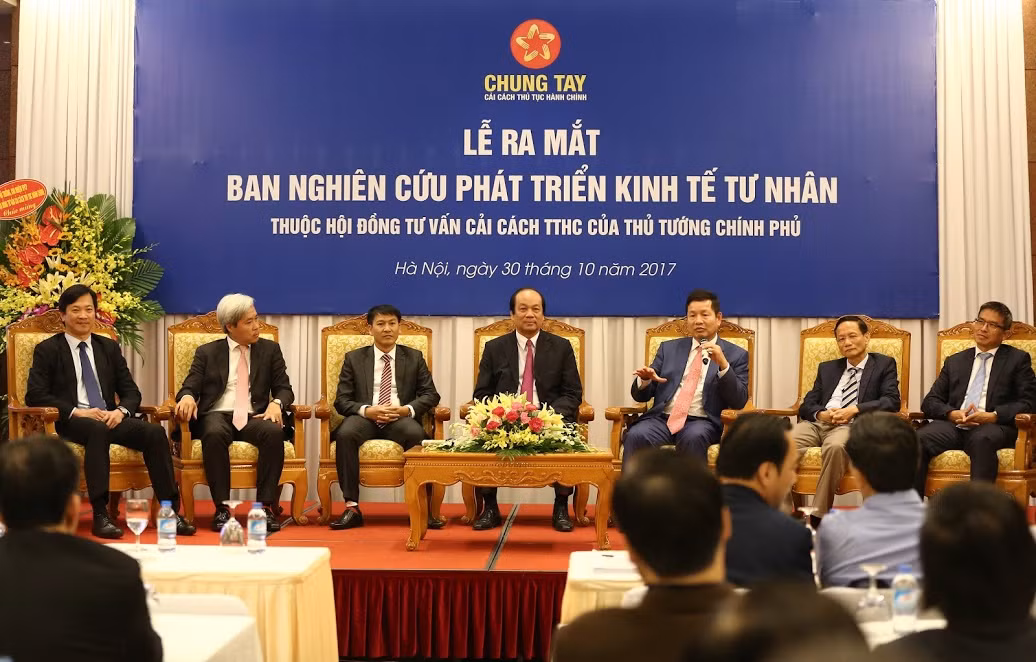 Vụ Khaisilk: 'Không chấp nhận việc dùng hàng ngoại dán nhãn mác Việt Nam' ảnh 2