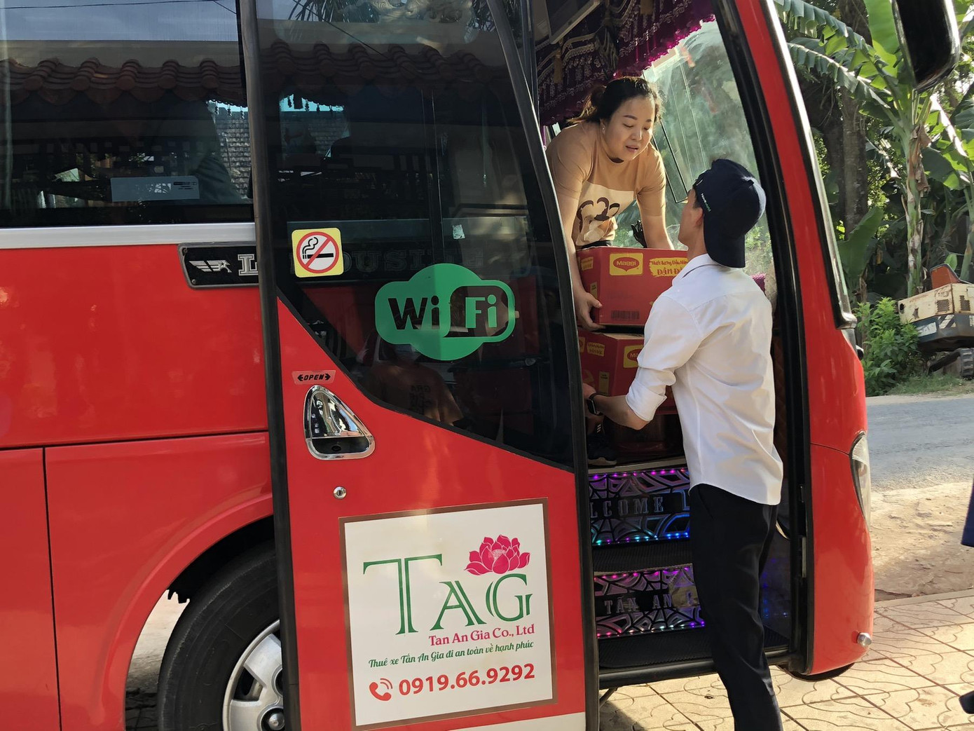 Theo chân “Novator” tặng 800 phần quà cho người dân tỉnh Đồng Tháp ảnh 2