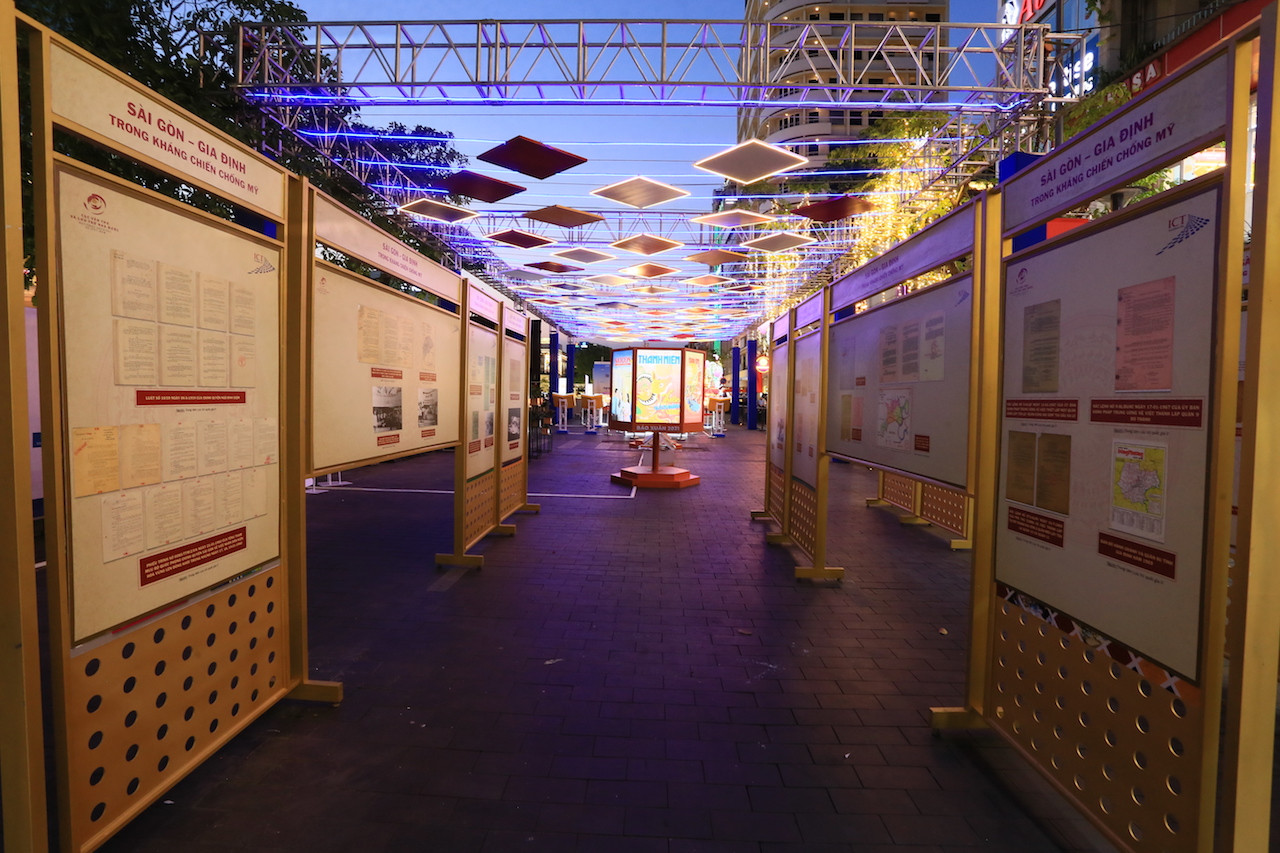 Lễ hội Đường sách Tết 2021: Vinamilk mang món quà sức khỏe cho Tết an khang ảnh 2