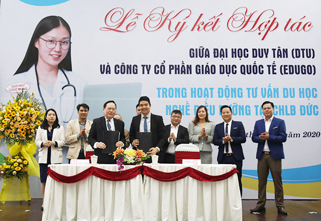 Đại học Duy Tân: Giải Nhì Sản phẩm Số Tiềm năng 2020 MAKE IN VIETNAM cho Ứng dụng 3D trong Y học ảnh 5