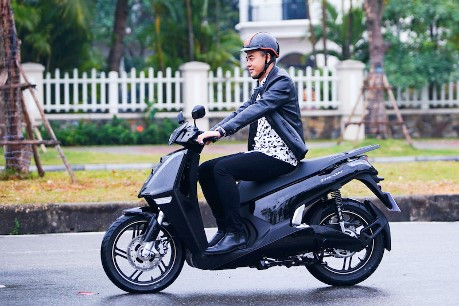 Feliz và Theon – bộ đôi xe máy điện đáng mua nhất năm ảnh 1