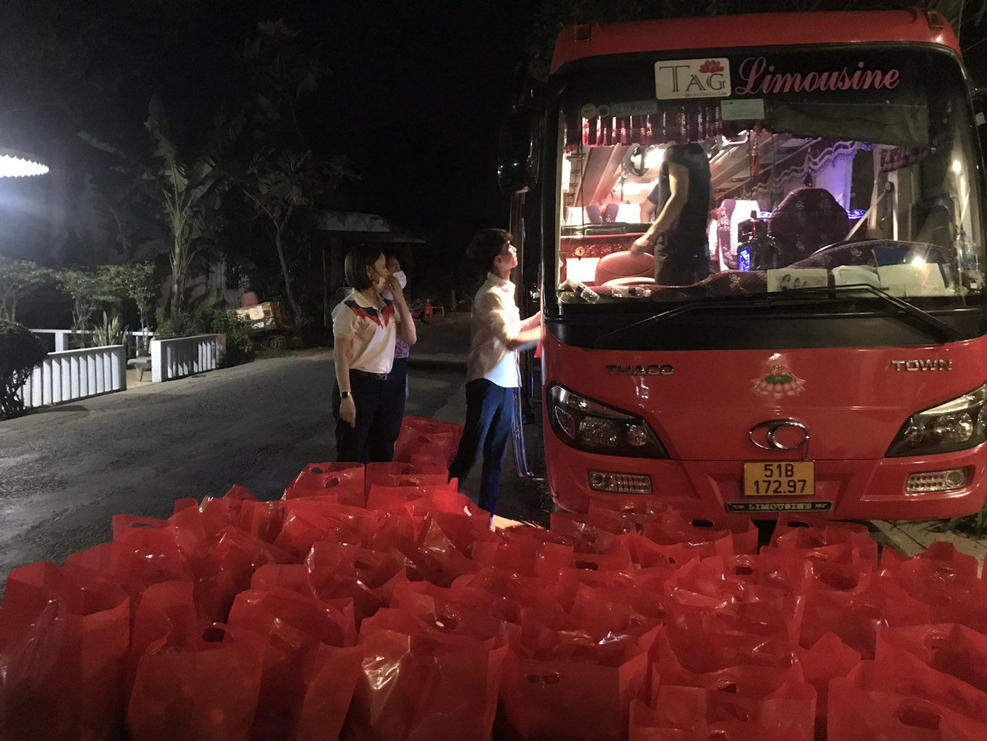 Theo chân “Novator” tặng 800 phần quà cho người dân tỉnh Đồng Tháp ảnh 4