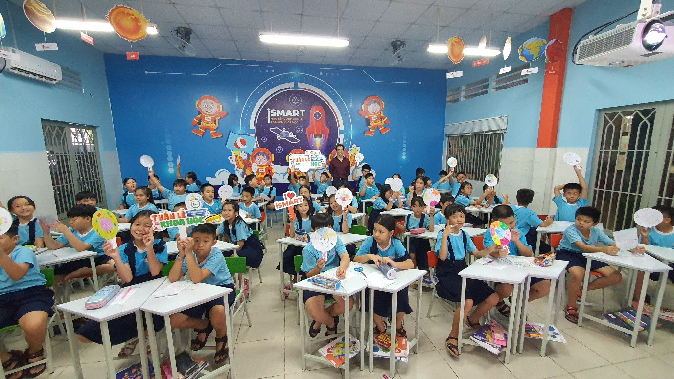 iSMART chuẩn bị nhiều phương án học trực tuyến tiếng Anh thông qua Toán và Khoa học cho học sinh ảnh 5