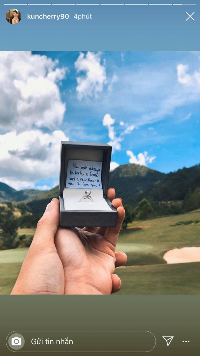 Showbiz 23/7: Ngọc Trinh diện quần cắt xẻ lạ mắt, Diệu Nhi khoe hình bikini siêu hot ảnh 14