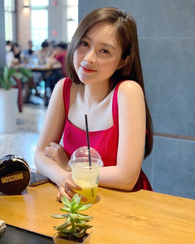 Sắc màu SV 10/7: 9X Bách khoa xinh xắn, học giỏi; vinh danh nữ sinh tử nạn vì cứu em nhỏ ảnh 10