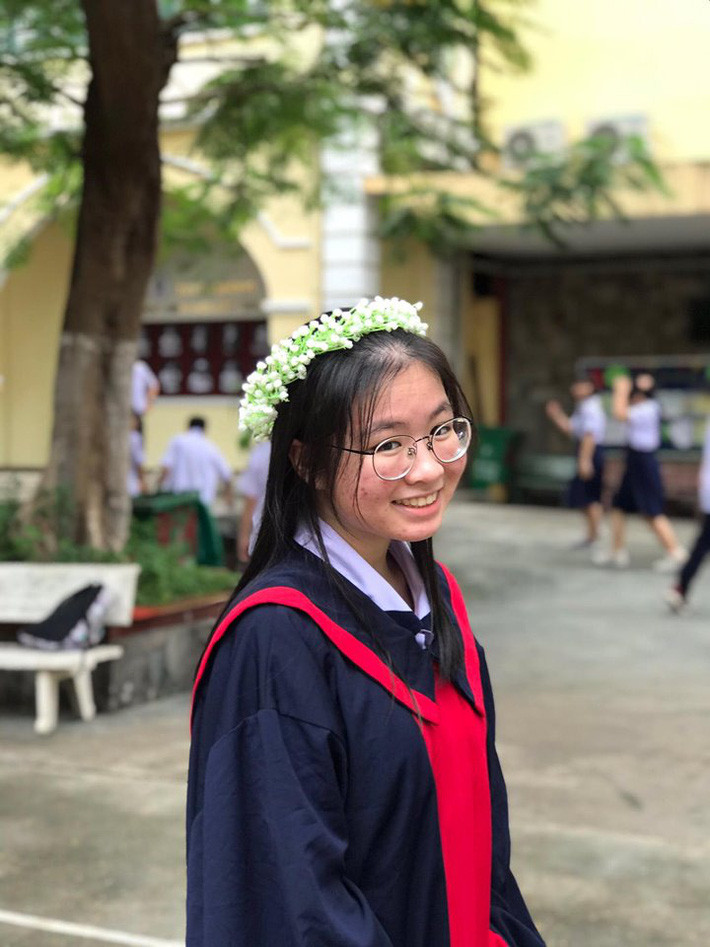 Sắc màu SV 30/7: “Nam thần” trường Y “đốn tim” cộng đồng mạng ảnh 11