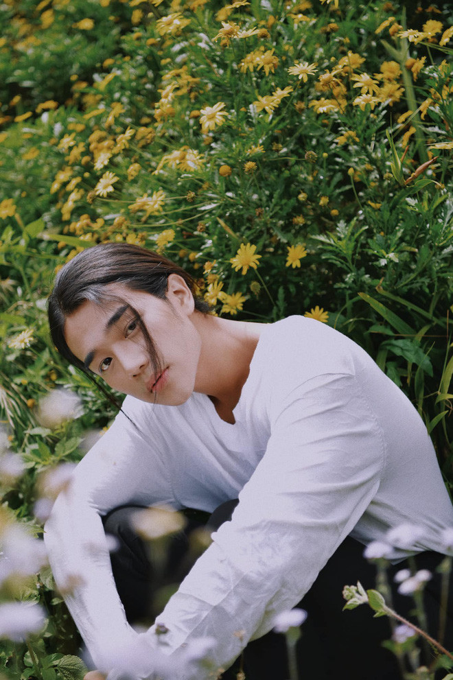 Sắc màu SV 17/7: Nữ sinh trung học đẹp tựa thiên thần; hotgirl 10X sở hữu tài sản “khủng“ ảnh 15