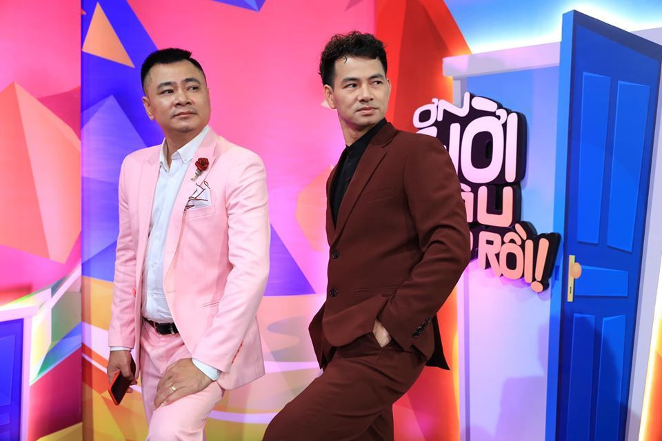 Showbiz 25/6: Thúy Vân dính nghi vấn cưới chạy bầu, Phillip Nguyễn - Linh Rin tái hợp ảnh 12