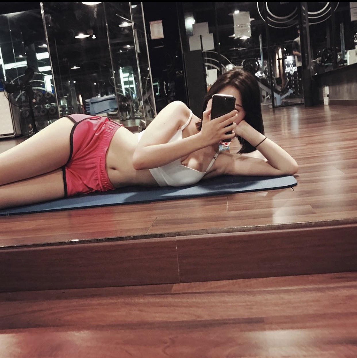 Ăn kiêng và tập luyện khoa học, vlogger xứ Hàn giảm 14 kg chỉ trong 5 tháng ảnh 7