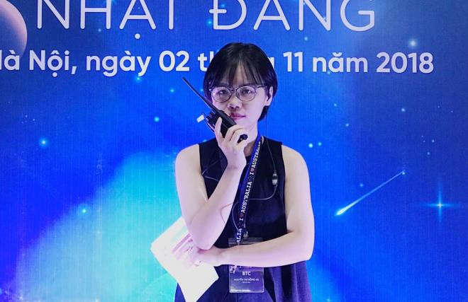 Sắc màu SV 28/6: 3 mỹ nữ ĐH Kinh tế Quốc gây sốt mạng, sinh viên lao đao vì giá điện tăng ảnh 7