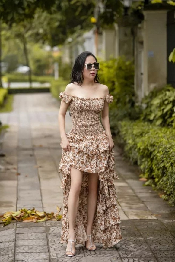 Showbiz 13/5: Bạn gái Quang Hải “đáp trả” chỉ trích, Hồng Quế phủ nhận chia tay Huỳnh Anh ảnh 4